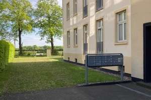 tolles Appartement im sanierten Baudenkmal mit Aufzug, Stellplatz in Junkersdorf