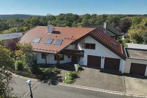 Sie lieben das Besondere? Beeindruckende Villa mit neuem Dach (Aufdachdämmung) & Hybrid-Heizung! – Die vollständige Adresse der Immobilie erhältst du vom Anbieter., 95445 Meyernberg, Bayreuth – Vorschaubild 4