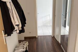 2-Zimmer-Wohnung mit Balkon in ruhiger Lage von Köln-Niehl – Die vollständige Adresse der Immobilie erhältst du vom Anbieter., 50735 Niehl, Köln – Vorschaubild 2