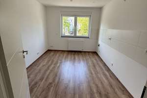 Ruhiges Wohnen in der Hainallee – 86 m²  kernsaniert mit Balkon, 3 Zi, KDB ab sofort – Hainallee 44, 44139 Ruhrallee, Dortmund – Vorschaubild 5