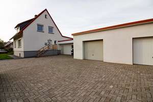 Schönes EFH mit großem Grundstück, EBK, Garage, uvm – Christoph-Grünhagen-Weg 19, 29320 Hermannsburg – Vorschaubild 2