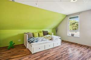 WOHNEN MIT CHARME UND FLAIR - Sonnige Doppelhaushälfte mit Solaranlage direkt am Naturschutzgebiet! – Die vollständige Adresse der Immobilie erhältst du vom Anbieter., 40885 Breitscheid, Ratingen – Vorschaubild 5