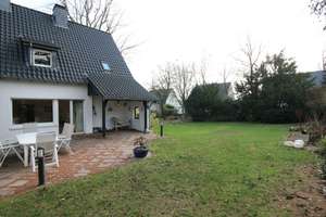 Familienfreundliches, freistehendes Einfamilienhaus in ruhiger Lage von Neuss-Vogelsang – Die vollständige Adresse der Immobilie erhältst du vom Anbieter., 41462 Vogelsang, Neuss – Vorschaubild 1