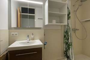 Gut aufgeteilte 4-Zi-Wohnung mit großem Balkon im grünen Ramersdorf-Perlach. Bad und WC neu. Frei ! – Die vollständige Adresse der Immobilie erhältst du vom Anbieter., 81735 Ramersdorf, München – Vorschaubild 10