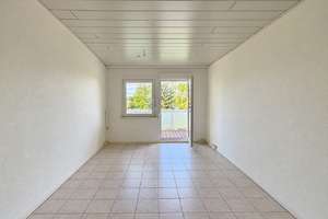 Attraktive 3 Zimmer Eigentumswohnung mit Balkon und Seeblick – 99090 Kühnhausen, Erfurt – Vorschaubild 3
