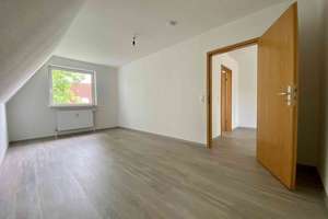 Besondere 2-Zimmer Dachgeschosswohnung mit Ausblick ins Grüne – 44357 Oestrich, Dortmund – Vorschaubild 4