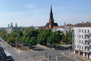 Attraktive Altbauwohnung in Toplage Friedrichshain – Petersburger Straße 39, 10249 Friedrichshain, Berlin – Vorschaubild 1