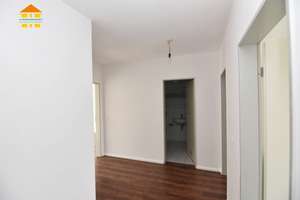 Zentrumsnah mit Aufzug, 2 Balkonen, Tiefgarage und Innenhof! – Gießerstraße 31, 9130 Sonnenberg, Chemnitz – Vorschaubild 8