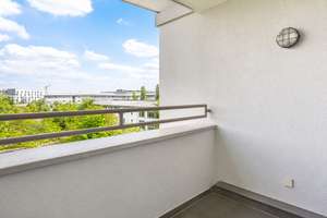 AIGNER - Wohnen auf zwei Etagen: Helle 4-Zimmer-Maisonettewohnung mit Südost-Balkon – Die vollständige Adresse der Immobilie erhältst du vom Anbieter., 80637 Oberwiesenfeld, München – Vorschaubild 8