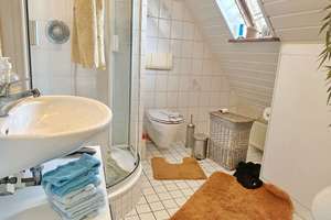 LORENZ-Angebot in Wattenscheid: TIPP! Eigennutzung + Kapitalanlage. 1-Fam.-Gartenhaus + 5-Fam.-Haus. – Die vollständige Adresse der Immobilie erhältst du vom Anbieter., 44866 Wattenscheid-Mitte, Bochum – Vorschaubild 27