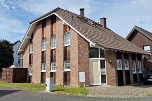 Freistehendes Einfamilienhaus mit Kamin und Garage in Toplage in Bergheim-Thorr! – Die vollständige Adresse der Immobilie erhältst du vom Anbieter., 50127 Bergheim – Vorschaubild 1
