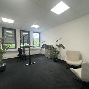 Trimontepark | 230-500 m² | moderne, helle Büroflächen | Stellplätze am Objekt