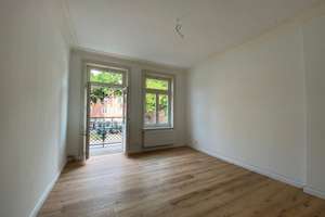 Stilvolle 3-Zimmer-Altbau-Wohnung mit eigenem Garten in Bahrenfeld, Hamburg – Bahrenfelder Chaussee 9, 22761 Bahrenfeld, Hamburg – Vorschaubild 9