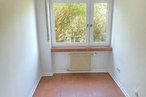 Ruhig gelegene 3,5-Zimmer-Wohnung mit EBK, Terrasse und eigenem Gartenbereich zu vermieten – Die vollständige Adresse der Immobilie erhältst du vom Anbieter., 97082 Zellerau, Würzburg – Vorschaubild 14