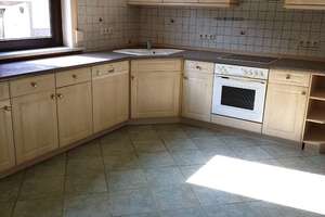 Mehrfamilienhaus in Elgersburg zu verkaufen! – Die vollständige Adresse der Immobilie erhältst du vom Anbieter., 98716 Elgersburg – Vorschaubild 4
