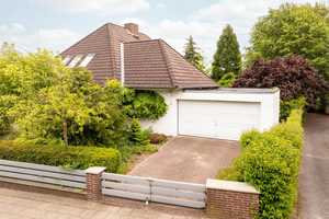 Imposantes Einfamilienhaus in attraktiver Lage – Lübeck – Vorschaubild 3