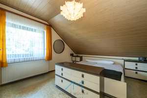 Wörrstadt: Vielseitiges Einfamilienhaus mit Mehrgenerationen-Option & Schwimmbad-Potenzial – Alzey-Worms (Kreis) – Vorschaubild 27