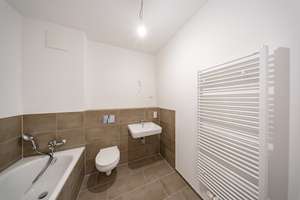 Neubauwohnung mit Fußbodenheizung und Balkon im Erstbezug / WBS 220 erforderlich – Daumstr. 58, 13599 Haselhorst, Berlin – Vorschaubild 8