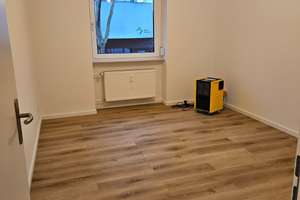 Direkt vom Eigentümer: Großzügige 5 ZW mit Balkon, Nähe Hafeninsel Offenbach, Kaiserstraße 117 – 63065 Hochschule für Gestaltung, Offenbach am Main – Vorschaubild 17