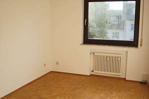 Sonnige 3-Zimmer-Wohnung mit Balkon in Bonn-Süd – Die vollständige Adresse der Immobilie erhältst du vom Anbieter., 53179 Lannesdorf, Bonn – Vorschaubild 7