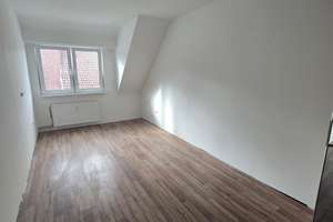 Renovierte 4-Zimmer-Wohnung mit 25 m² Balkon, Klimaanlage im Wohnzimmer – Gärtnerstraße 54, 68169 Neckarstadt-West, Mannheim – Vorschaubild 2