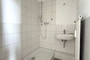 Charmante 2-Zimmer-Whg. in der Kieler Innenstadt // Kleiner Kuhberg, Exerzierplatz – Kleiner Kuhberg 18-20, 24103 Vorstadt, Kiel – Vorschaubild 10
