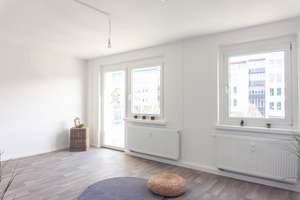 Erdgeschosswohnung mit Balkon nahe Schlossteich – Nordstr. 18, 9113 Zentrum, Chemnitz – Vorschaubild 1