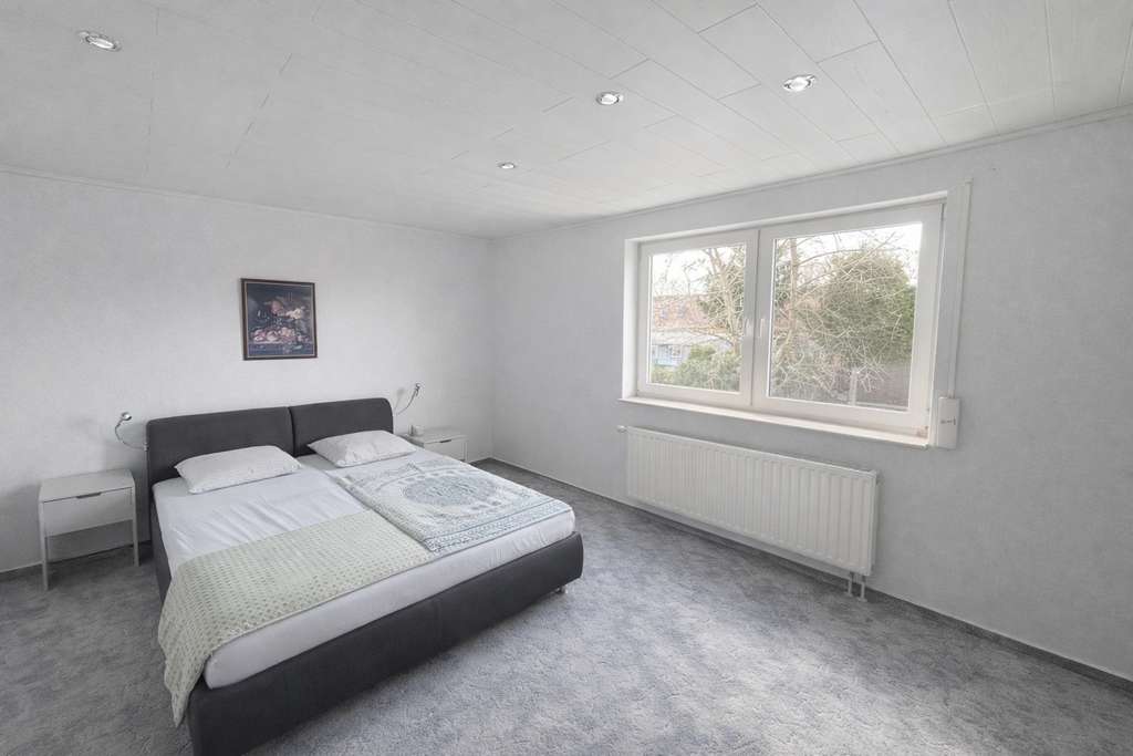 Immobilie in Goseck - Geräumiger Rückzugsort in Goseck: Ruhe, Privatsphäre und beste Anbindung im Saale-Unstrut-Gebiet! - Bild 4