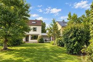 Charmantes Reiheneckhaus mit Garten – 82110 Germering – Vorschaubild 7