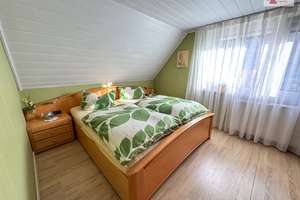 Ihr neues Zuhause mit Panoramablick – großzügige Doppelhaushälfte in Beierfeld – Die vollständige Adresse der Immobilie erhältst du vom Anbieter., 8344 Grünhain-Beierfeld – Vorschaubild 10