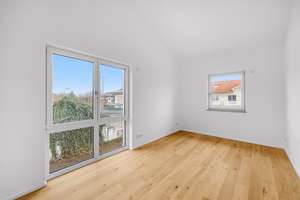 Modernes Neubau-Reihenendhaus West mit Südgarten & TG-Zugang – Die vollständige Adresse der Immobilie erhältst du vom Anbieter., 83052 Bruckmühl – Vorschaubild 6