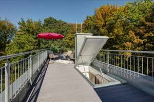 Möbliert: Lichtdurchflutete Dachterrassenwohnung mit Galerie – Die vollständige Adresse der Immobilie erhältst du vom Anbieter., 81545 Harlaching, München – Vorschaubild 23