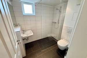 Bezugsfrei! Stilvolle Maisonette über den Dächern Leipzigs – Loggia, 2 Bäder, Aufzug & Stellplatz  – Seeburgstr. 94, 4103 Zentrum-Südost, Leipzig – Vorschaubild 8