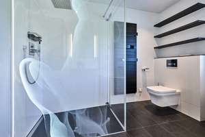 SPACIOUS AND ONLY 13 MINUTES TO CLAY! High-quality corner townhouse with garden, whirlpool, & garage – Die vollständige Adresse der Immobilie erhältst du vom Anbieter., 65203 Biebrich, Wiesbaden – Vorschaubild 13