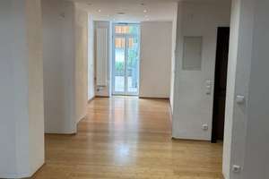 Außergewöhnliche Immobilie in Toplage – flexible Wohn- & Gewerbenutzung am Pariser Platz /Haidhausen – Weissenburgerstraße 29, 81667 Haidhausen Süd, München – Vorschaubild 3