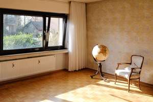 Raum für Visionen: Familienhaus mit großem Grundstück direkt am Rhein – Die vollständige Adresse der Immobilie erhältst du vom Anbieter., 40489 Wittlaer, Düsseldorf – Vorschaubild 11