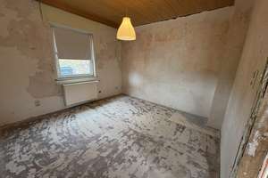 Modernisierungsbedürftiges Ein- bis Zweifamilienhaus mit Weinbergblick – 65346 Eltville am Rhein – Vorschaubild 7