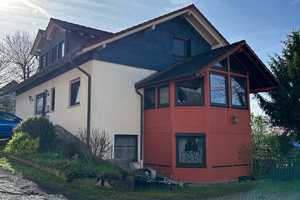 + Tolles Wohnhaus mit besonderem Fernblick + – Bellweg 7, 35102 Marburg-Biedenkopf (Kreis) – Vorschaubild 1