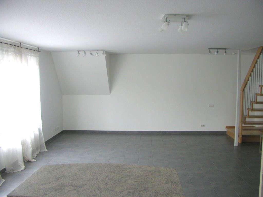 Immobilie in Holzgerlingen - Mitten im Zentrum  
Modernes 2-Familienhaus 
im Herzen von Holzgerlingen - Bild 3