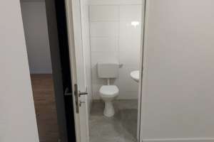 Moderne 3-Zi. inkl Südbalkon + TG-Platz/ Nahe Unterbacher See – 40627 Unterbach, Düsseldorf – Vorschaubild 6