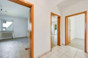 +++ direkt am Waldrand - 12 m² Süd-Balkon - Erdgeschoss - 2,70 Raumhöhe - 2-FH mit Eigentümer +++ – Am Stadtpark 26, 70435 Zuffenhausen-Am Stadtpark, Stuttgart – Vorschaubild 14