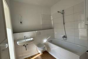 Großzügige 2 Zimmer Wohnung mit Gästetoilette – Opphoferstraße 44, 42107 Elberfeld, Wuppertal – Vorschaubild 9