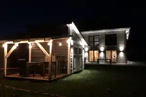 Stilvoll & Modern: Exklusive Doppelhaushälfte in Bestlage von Bad Bramstedt mit unverbaubarem Blick – An der Osterau 22b, 24576 Segeberg (Kreis) – Vorschaubild 4