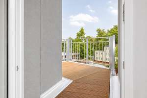 4-Raum Wohnung mit gehobener Ausstattung  *Fußbodenheizung,Balkon, Stellplatz*