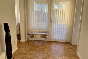 Helle, modernisierte 3,5-Zimmer-Wohnung mit zwei Balkonen direkt am Olympiapark – Werner-Friedmann-Bogen 14, 80993 Alt-Moosach, München – Vorschaubild 7