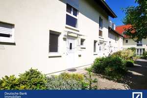 Reihenmittelhaus in ruhiger Wohngegend mit Garten und Tiefgaragenstellplatz – Nordsachsen (Kreis) – Vorschaubild 1