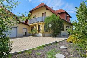 Traumhaftes Zweifamilienhaus mit Einliegerwohnung Vorbereitung, Garage und Glasfaser in Burgebrach – Die vollständige Adresse der Immobilie erhältst du vom Anbieter., 96138 Burgebrach – Vorschaubild 2
