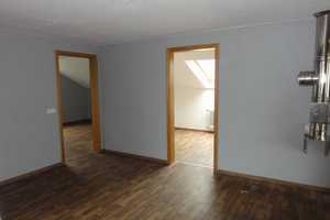 Zweifamilienhaus mit Doppelgarage - sofort frei! – Ostalbkreis – Vorschaubild 13