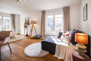 Ruhe, Raum und Stil: Einfamilienhaus mit 6 Zimmern und ca. 762 m² Grundstück – Die vollständige Adresse der Immobilie erhältst du vom Anbieter., 22397 Lemsahl-Mellingstedt, Hamburg – Vorschaubild 15