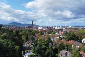 Mehrere Grundrissoptionen - auch Verkleinerung - Einmaliges Penthouse mit Traumblick in Herdern – 79104 Neuburg, Freiburg im Breisgau – Vorschaubild 3